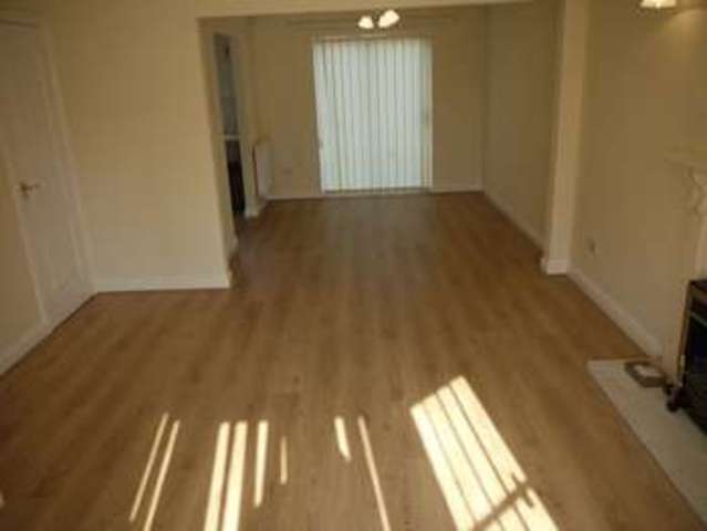  Image of 4 bedroom Detached house to rent in Oxendale Street BA16 at Oxendale  Street, BA16 0JX