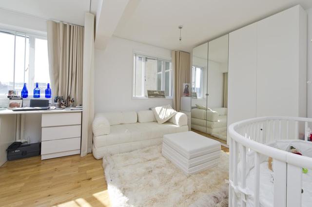  Image of 2 bedroom Flat to rent in Palace Gate London W8 at Palace Gate  London, W8 5NF
