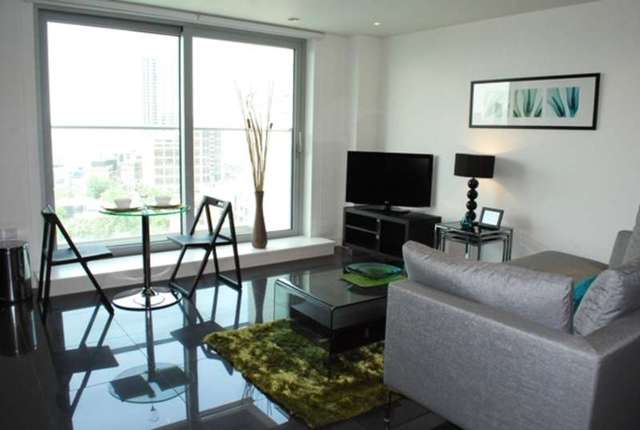  Image of Flat for sale in Pan Peninsula Square London E14 at Canary Wharf, E14 9HG
