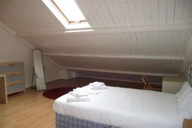  Image of 3 bedroom Flat to rent in City Road Newcastle upon Tyne NE1 at Newcastle upon Tyne, NE1 2AY