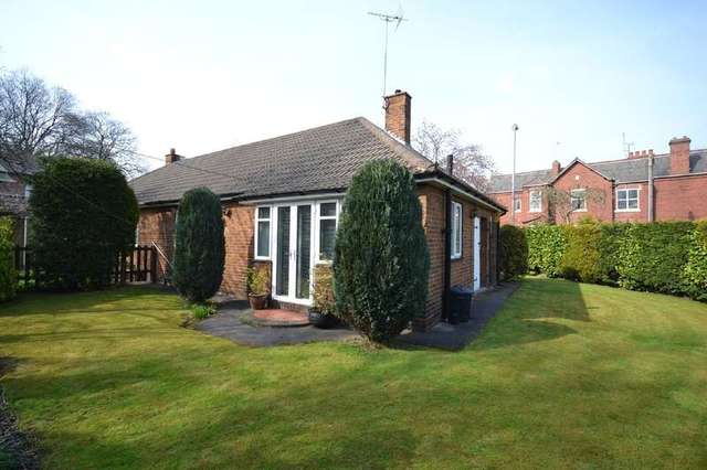  Image of 2 bedroom Detached house for sale in Park Avenue Wakefield WF2 at Wakefield West Yorkshire, WF2 8DS