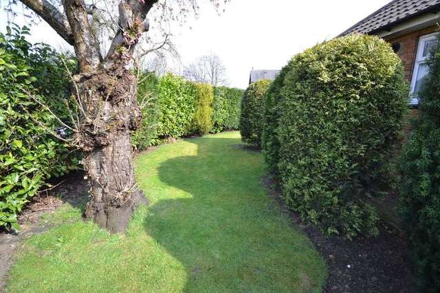  Image of 2 bedroom Detached house for sale in Park Avenue Wakefield WF2 at Wakefield West Yorkshire, WF2 8DS