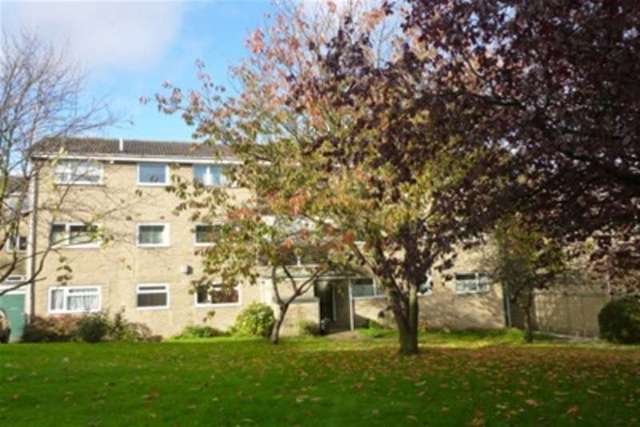  Image of 2 bedroom Flat to rent in Park Grange Croft Sheffield S2 at Sheffield, S2 3QJ