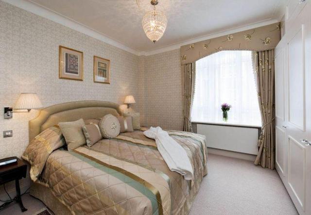 Image of 1 bedroom Flat to rent in Park Lane London W1K at Mayfair  London, W1K 1QG