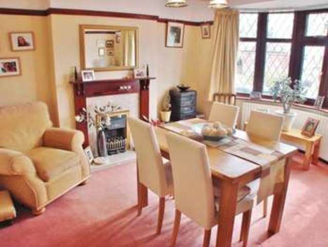  Image of 5 bedroom Detached house for sale in Park Road Radcliffe-on-Trent Nottingham NG12 at Park Road Radcliffe-On-Trent Nottingham, NG12 1AS