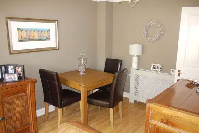  Image of 4 bedroom Detached house to rent in Ashford Road Weavering Maidstone ME14 at Weavering Street  Maidstone, ME14 4AA