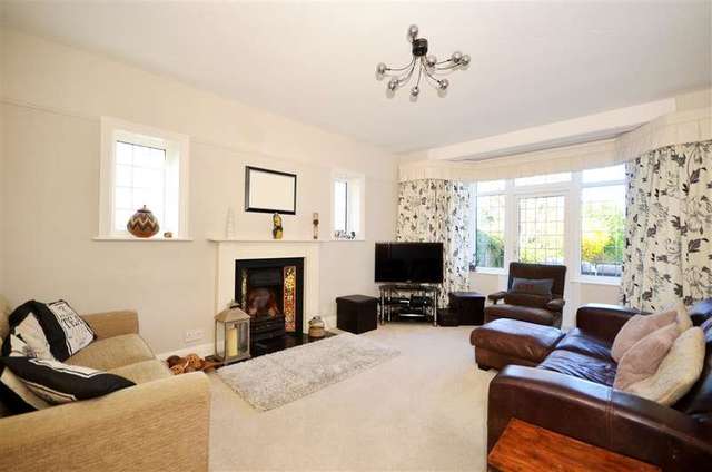  Image of 5 bedroom Detached house for sale in Pear Tree Lane Maidstone ME15 at Loose Maidstone Maidstone, ME15 9QX
