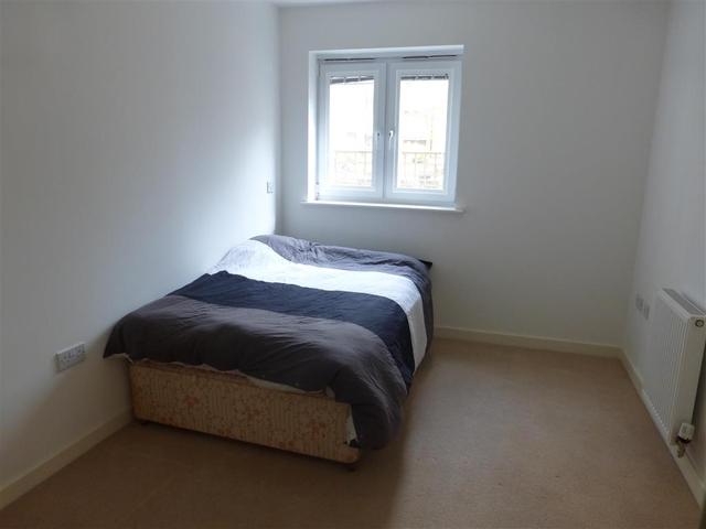  Image of 1 bedroom Flat to rent in Guinness Court Leafy Way Croydon CR0 at Peebles Court Whitestone Way Croydon, CR0 4WJ