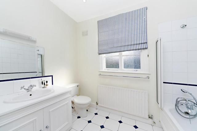  Image of 3 bedroom Property to rent in Petworth Street London SW11 at Petworth Street  London, SW11 4QR