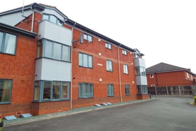  Image of 2 bedroom Flat to rent in Coombs Road Worcester WR3 at Worcester, WR3 7HW
