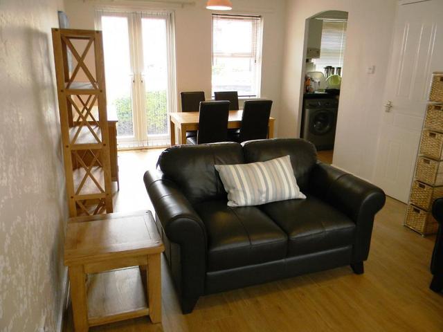  Image of 2 bedroom Apartment to rent in Plimsoll Way Hull HU9 at Victoria Dock  Hull, HU9 1PX