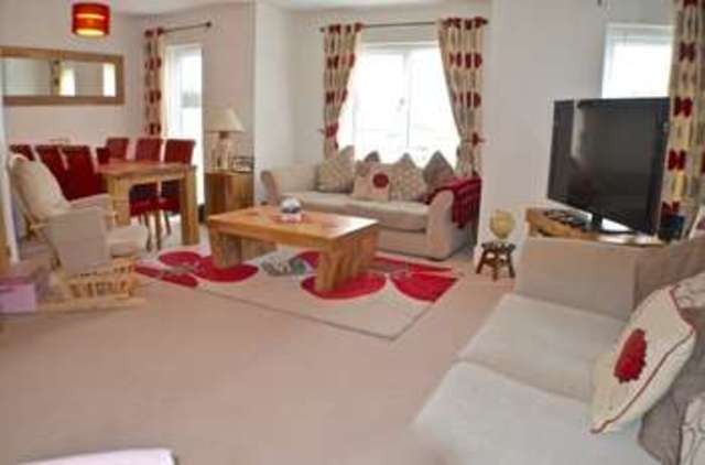  Image of 4 bedroom Detached house for sale in Poppy Close Polegate BN26 at Poppy Close  Polegate, BN26 6FF