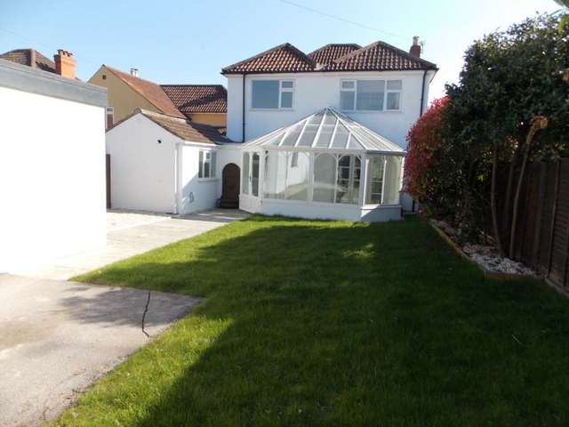  Image of 4 bedroom Detached house to rent in Portway Wells BA5 at Portway  Wells, BA5 2BH