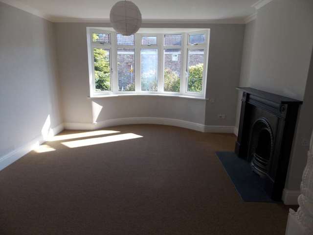  Image of 4 bedroom Detached house to rent in Portway Wells BA5 at Portway  Wells, BA5 2BH