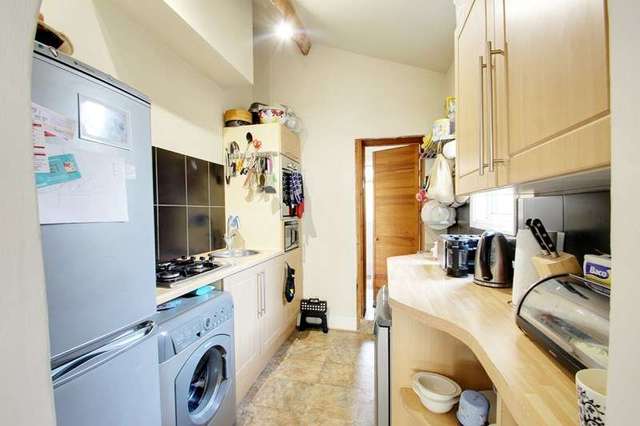  Image of 2 bedroom Property for sale in Primrose Avenue Enfield EN2 at Primrose Avenue  Enfield, EN2 0SZ