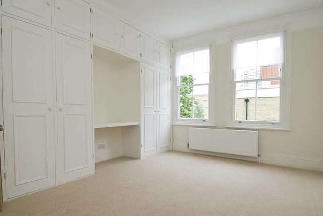  Image of 2 bedroom Flat to rent in Prince of Wales Drive London SW11 at Prince Of Wales Drive  London, SW11 4SB