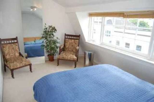  Image of 3 bedroom Apartment to rent in Princess Victoria Street Clifton Bristol BS8 at Clifton  Bristol, BS8 4BU
