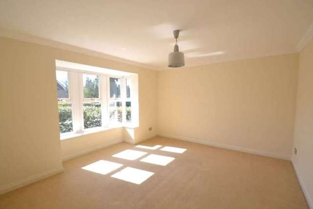  Image of 7 bedroom Detached house to rent in Quarry Gardens Leatherhead KT22 at Quarry Gardens  Leatherhead, KT22 8UE