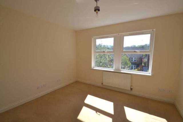  Image of 7 bedroom Detached house to rent in Quarry Gardens Leatherhead KT22 at Quarry Gardens  Leatherhead, KT22 8UE