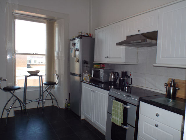  Image of 1 bedroom Flat to rent in Quarry Street Hamilton ML3 at Hamilton South Lanarkshire South Lanarkshire, ML3 7DR