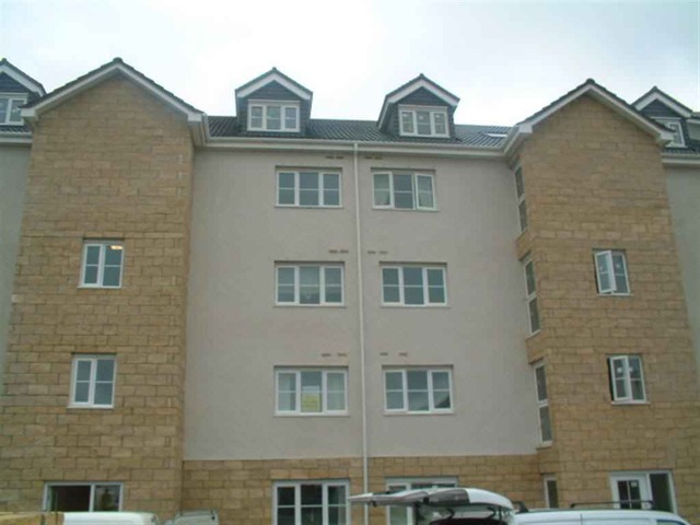  Image of 3 bedroom Flat to rent in Queens Crescent Livingston EH54 at Eliburn West Lothian West Lothian, EH54 8EF