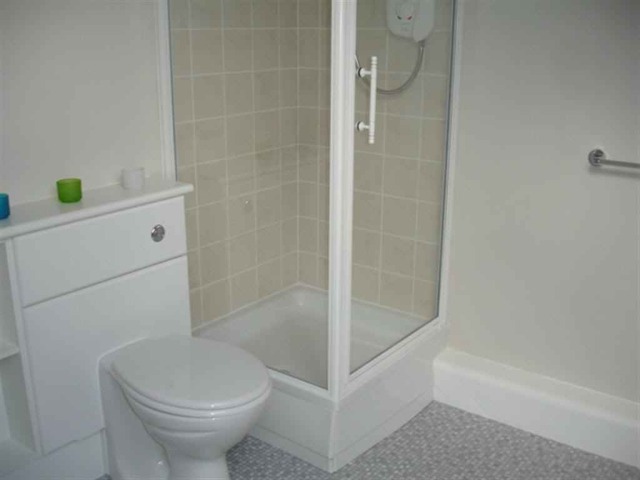  Image of 3 bedroom Flat to rent in Queens Crescent Livingston EH54 at Eliburn West Lothian West Lothian, EH54 8EF