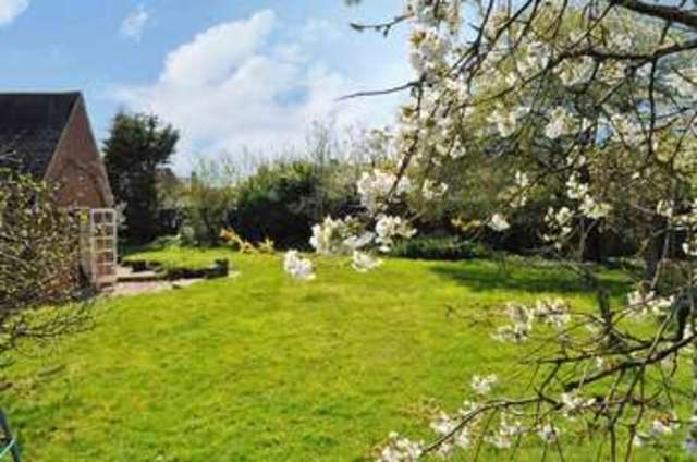  Image of 4 bedroom Detached house for sale in Radley Road Abingdon OX14 at Radley Road  Abingdon, OX14 3PR