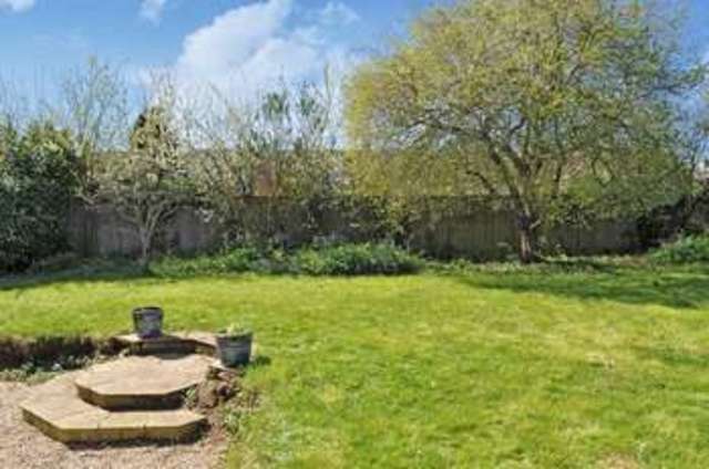  Image of 4 bedroom Detached house for sale in Radley Road Abingdon OX14 at Radley Road  Abingdon, OX14 3PR