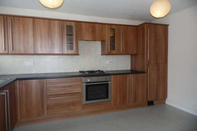  Image of 3 bedroom Terraced house to rent in Rands Lane Armthorpe Doncaster DN3 at RANDS LANE ARMTHORPE DONCASTER, DN3 3DY