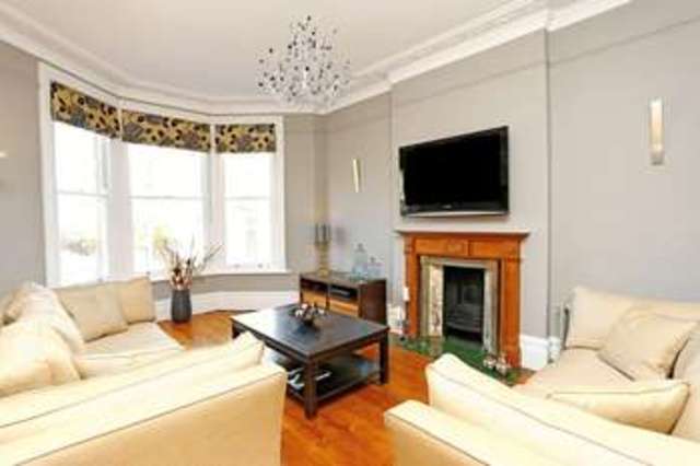  Image of 5 bedroom Semi-Detached house for sale in Ravenswood Road Cotham Bristol BS6 at Ravenswood Road  Bristol, BS6 6BN