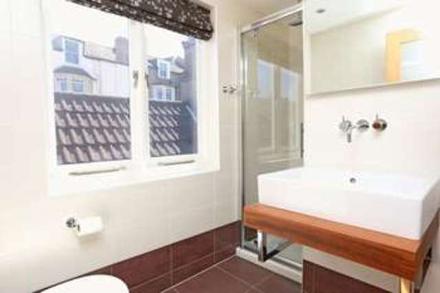  Image of 5 bedroom Semi-Detached house for sale in Ravenswood Road Cotham Bristol BS6 at Ravenswood Road  Bristol, BS6 6BN