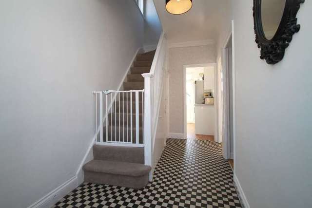  Image of 3 bedroom End of Terrace for sale in Red Lion Road Tolworth Surbiton KT6 at Surbiton Surrey, KT6 7QT