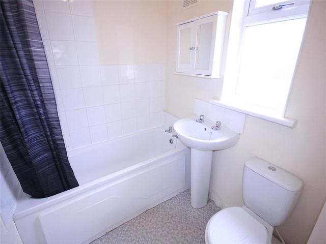  Image of 2 bedroom Flat to rent in Redlawood Road Cambuslang Glasgow G72 at Cambuslang Glasgow Glasgow, G72 7TH