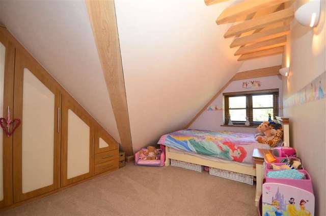  Image of 3 bedroom Detached house for sale in Rhododendron Avenue Meopham Gravesend DA13 at Culverstone Meopham Meopham, DA13 0TT