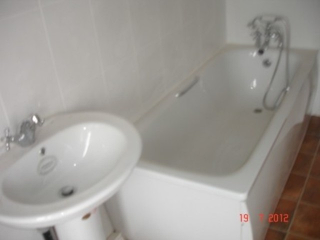  Image of 3 bedroom Flat to rent in Ribbleton Lane Preston PR1 at Ribbleton Lane  Preston, PR1 5ED