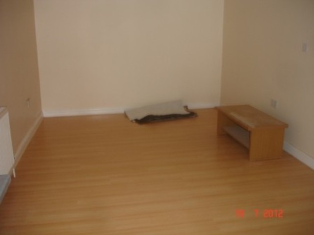  Image of 3 bedroom Flat to rent in Ribbleton Lane Preston PR1 at Ribbleton Lane  Preston, PR1 5ED