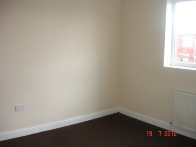  Image of 3 bedroom Flat to rent in Ribbleton Lane Preston PR1 at Ribbleton Lane  Preston, PR1 5ED