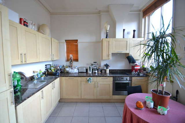  Image of 1 bedroom Flat to rent in Riga Mews London E1 at Aldgate East  Aldgate, E1 1LL