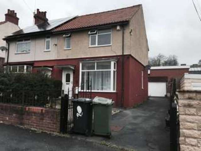  Image of 4 bedroom Semi-Detached house to rent in Ripon Avenue Huddersfield HD2 at Ripon Avenue  Huddersfield, HD2 2QP