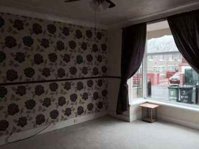  Image of 4 bedroom Semi-Detached house to rent in Ripon Avenue Huddersfield HD2 at Ripon Avenue  Huddersfield, HD2 2QP