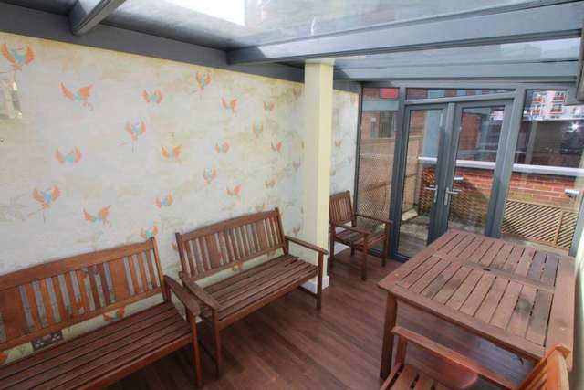  Image of 4 bedroom Town House to rent in River Street Manchester M1 at River Street  Manchester, M1 5BG