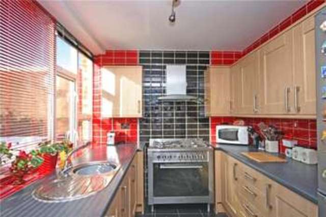  Image of 2 bedroom Maisonette for sale in River View Hollies Court Addlestone KT15 at Hollies Court Addlestone Addlestone, KT15 2NA