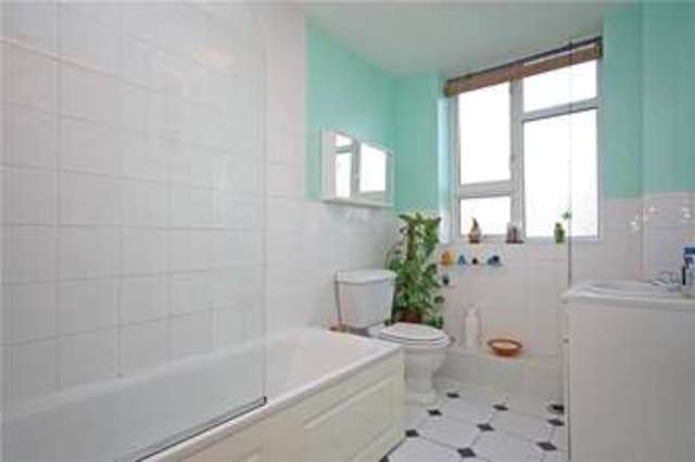  Image of 2 bedroom Maisonette for sale in River View Hollies Court Addlestone KT15 at Hollies Court Addlestone Addlestone, KT15 2NA