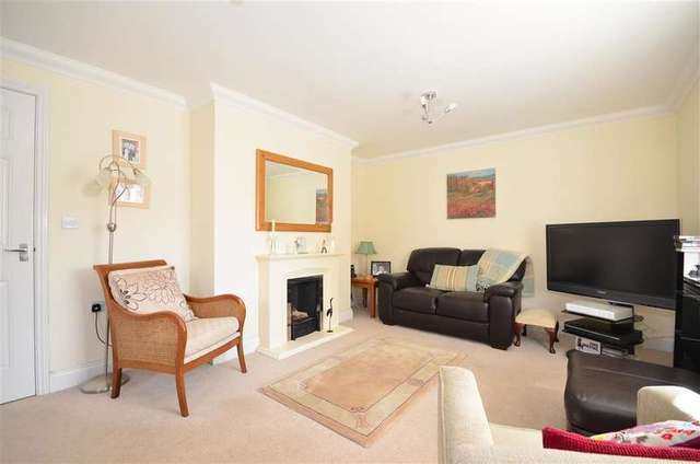  Image of 3 bedroom Detached house for sale in Robinson Close Selsey Chichester PO20 at Selsey Chichester Selsey, PO20 0FD
