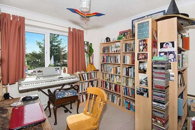  Image of 4 bedroom Detached house for sale in Rochester Avenue Canterbury CT1 at Canterbury, CT1 3YE