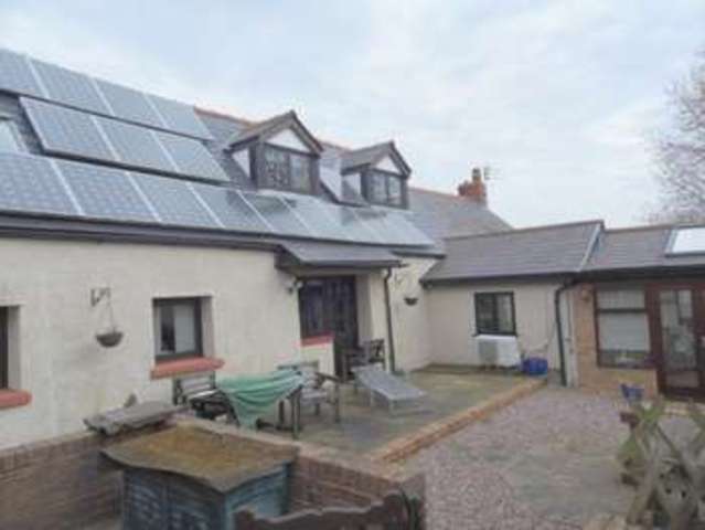  Image of 5 bedroom Detached house for sale in Rogerstone Newport NP10 at Newport NP10 9GR Newport, NP10 9GR