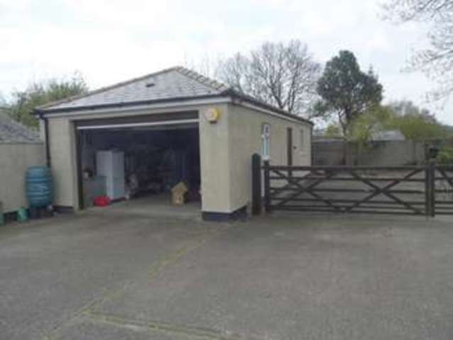  Image of 5 bedroom Detached house for sale in Rogerstone Newport NP10 at Newport NP10 9GR Newport, NP10 9GR