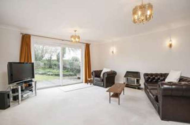  Image of 4 bedroom Detached house for sale in Halterworth Lane Romsey SO51 at Halterworth Lane  Romsey, SO51 9AD