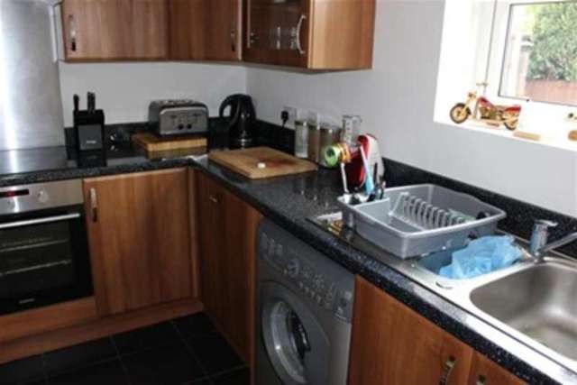  Image of 2 bedroom Detached house to rent in Roscoe Crescent Weston Point Runcorn WA7 at Runcorn, WA7 4ER