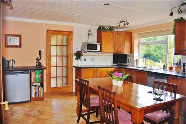  Image of 4 bedroom Cottage for sale in Blind Lane Brandon Grantham NG32 at Brandon, NG32 2AR